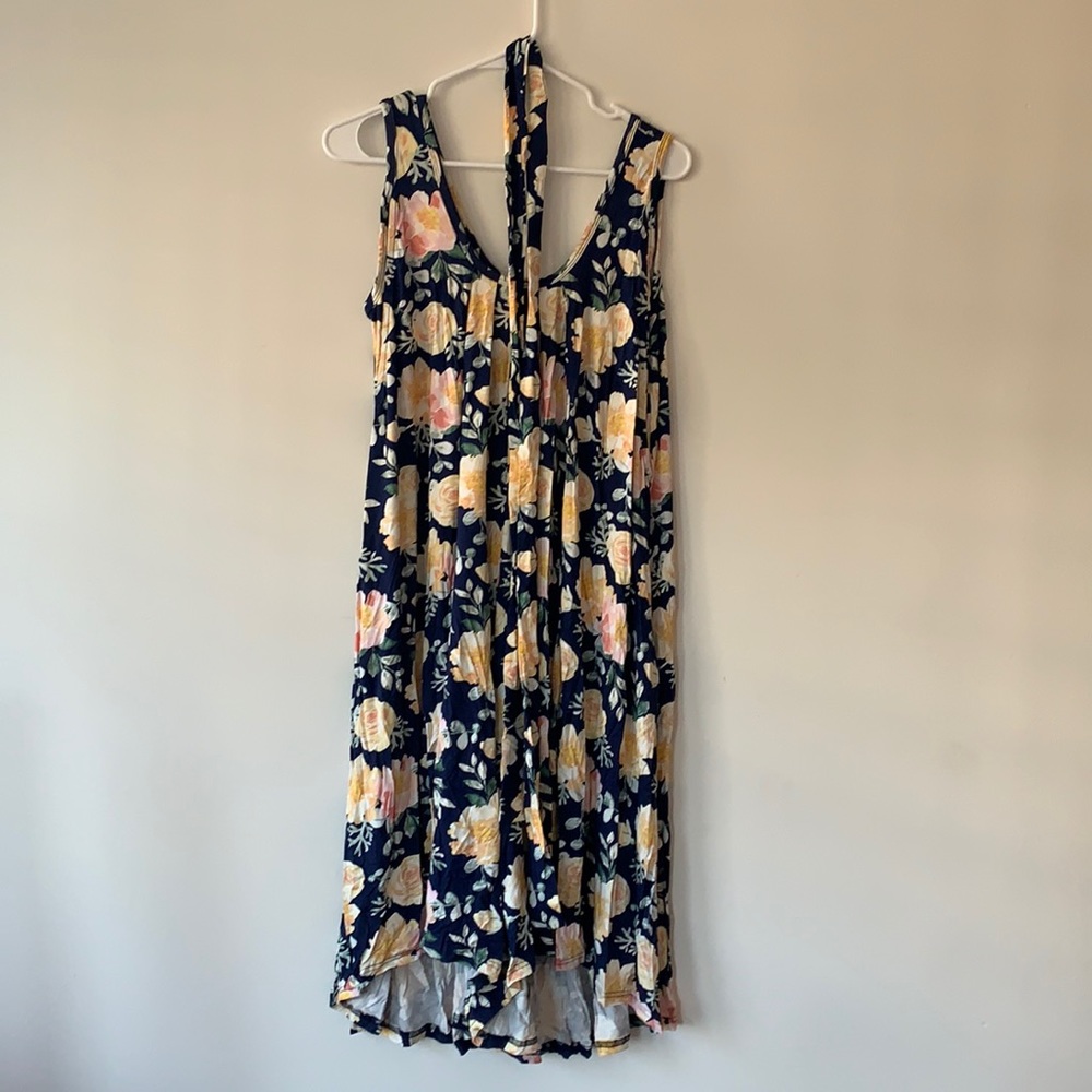 Latched Mama momper romper floral